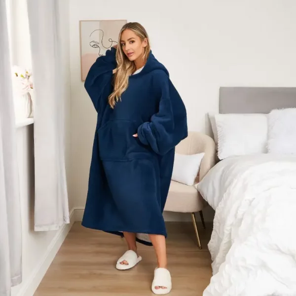 BLANKY – Polstrovaný svetr a deka v jednom