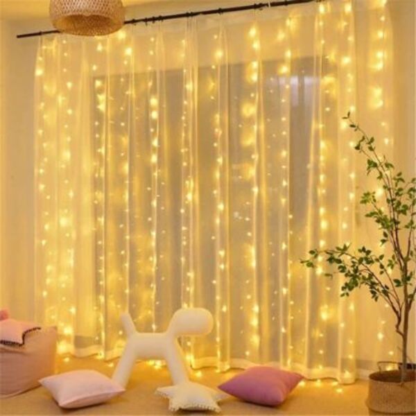 LED CURTAIN – 3D LED světla v podobě závěsu (3 x 3 m)