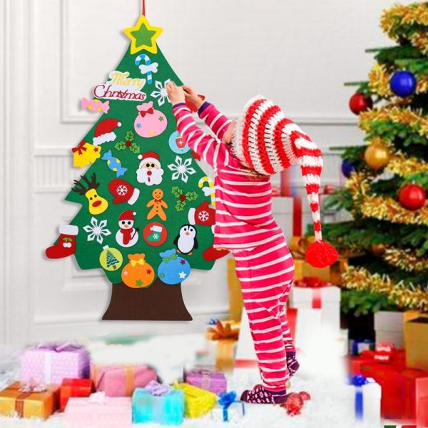 FELT CHRISTMAS TREE – Plstěný strom a náhradní ozdoby 03