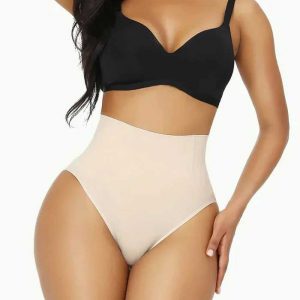 Přiléhavá tanga – LALOO TUMMY THONG 03