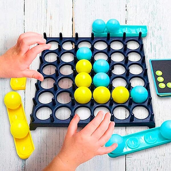 Skákací míčová stolní hra slider